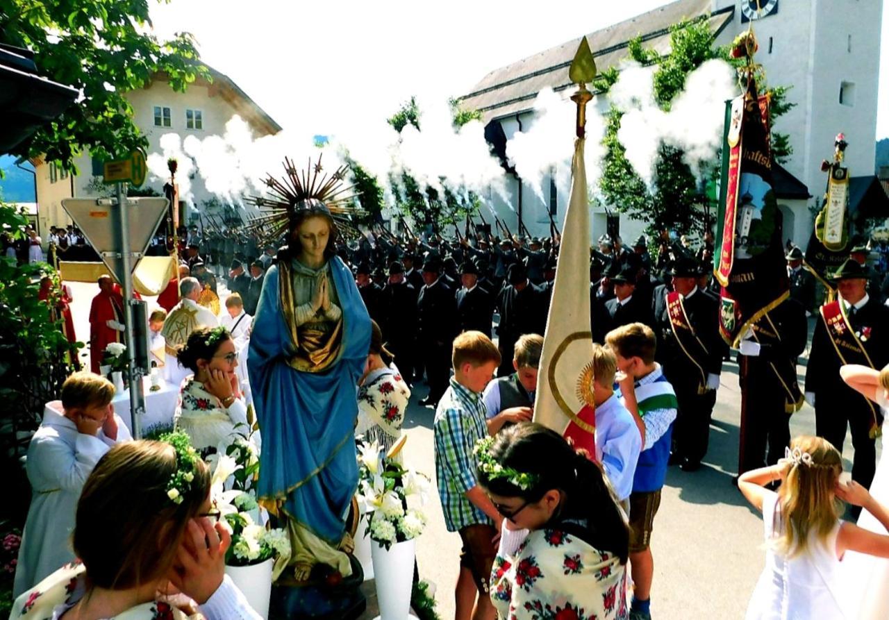 Tauglerei Appartement Enzian In Den Zauberbergen Sankt Koloman Bagian luar foto